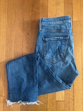 MOTHER Women’s Straight Jeans 24R